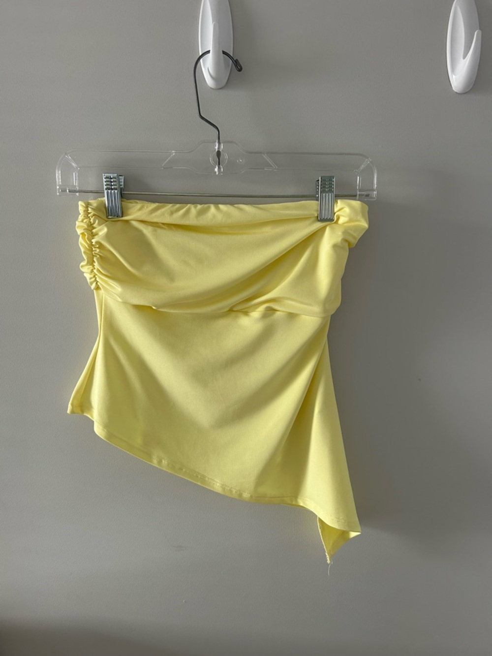 Blue Blush Yellow Strapless Top